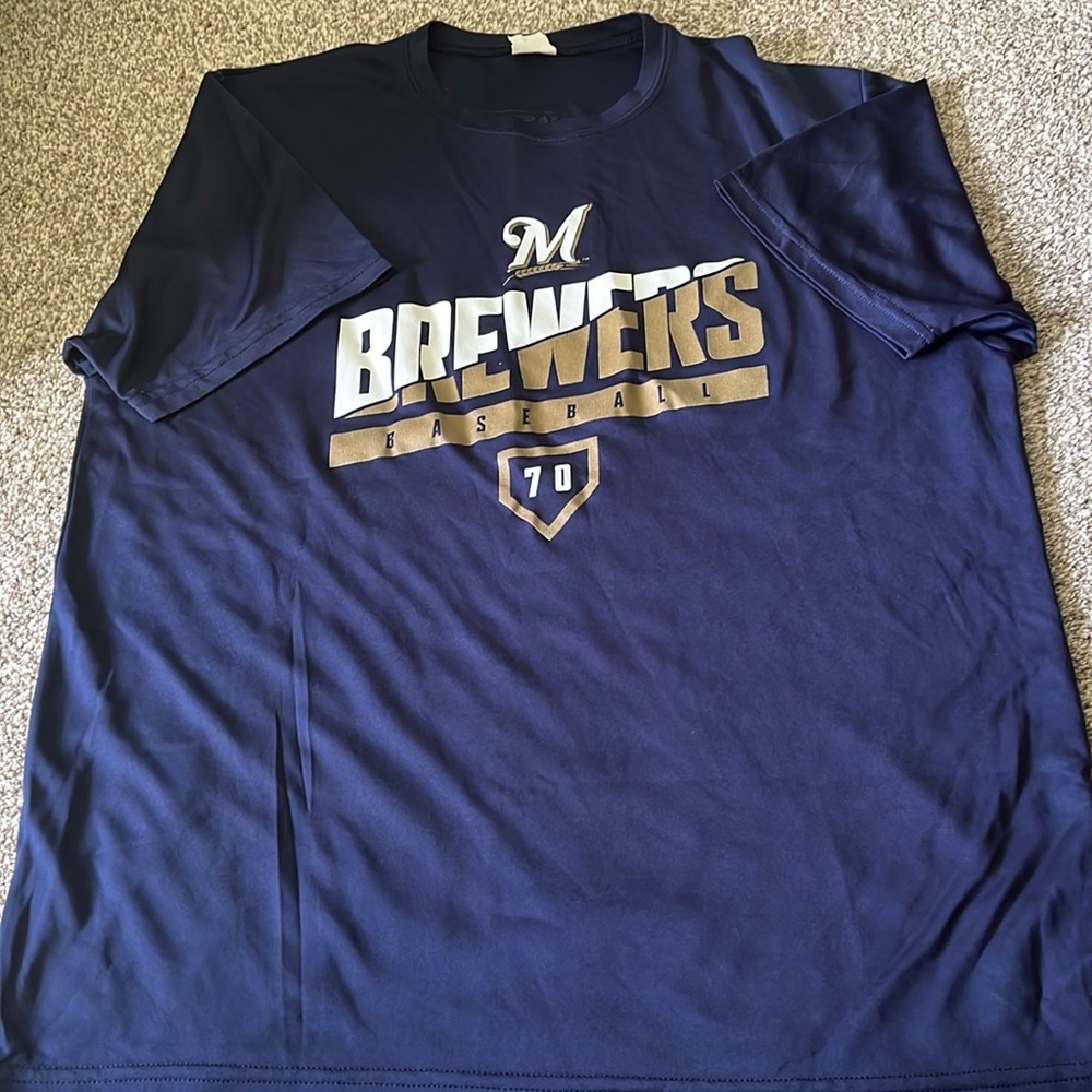 Milwaukee Brewers shirt